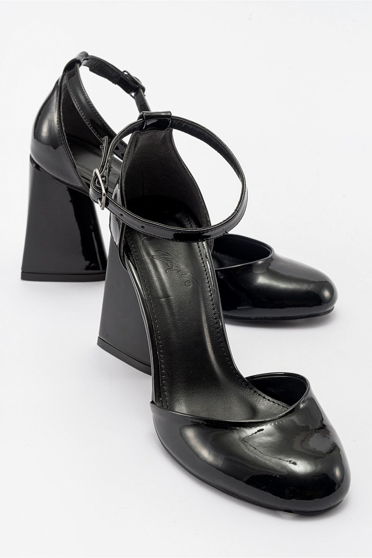 Arora Kadın Topuklu Ayakkabı Siyah Rugan 
