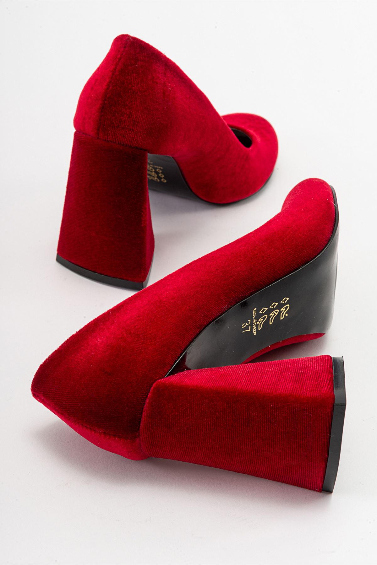 Akira Kadın Topuklu Ayakkabı Kırmızı Kadife
