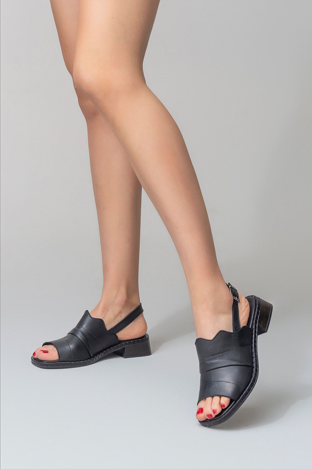 Abele Kadın Deri Sandalet Siyah